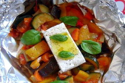 Овощи, запеченные в духовке в фольге