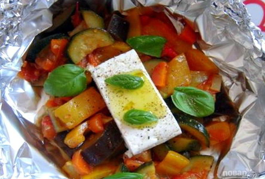 Овощи, запеченные в духовке в фольге