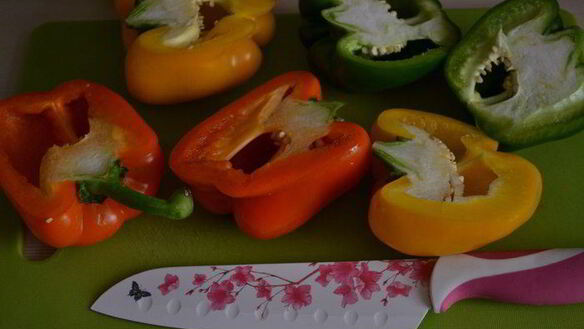 ШАГ 2. перец, фаршированный кускусом и грибами