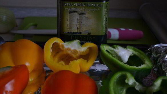 ШАГ 3. перец, фаршированный кускусом и грибами