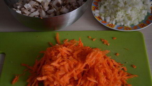 ШАГ 5. перец, фаршированный кускусом и грибами