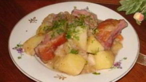 ШАГ 6. тушеная картошка с копчеными ребрышками