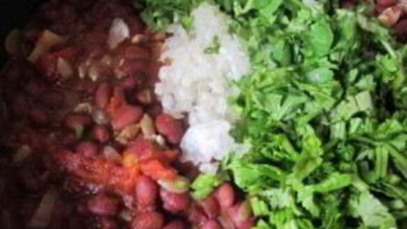 ШАГ 3. тушеная красная фасоль