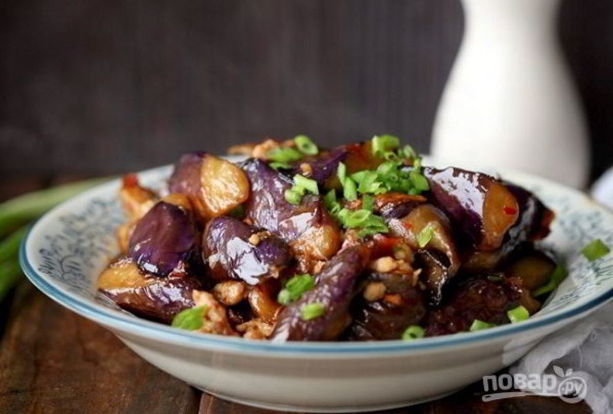 Тушеные баклажаны с мясом