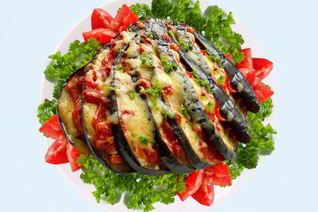 Язык из баклажанов с сыром в духовке