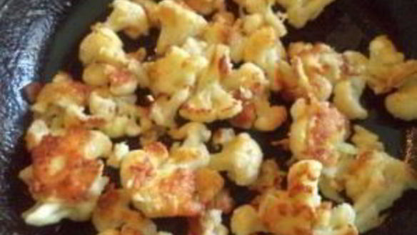 ШАГ 4. замороженная цветная капуста на сковороде