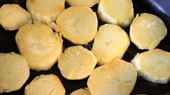 ШАГ 6. говяжья печень в духовке со сметаной