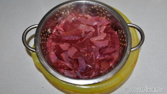 ШАГ 2. куриная печень карри