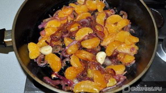 ШАГ 4. куриная печень с мандаринами