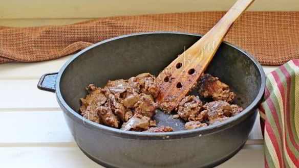 ШАГ 6. куриная печень с шампиньонами