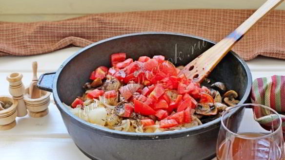 ШАГ 10. куриная печень с шампиньонами