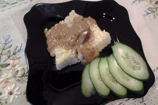 Куриная печень в яблочно-сметанном соусе