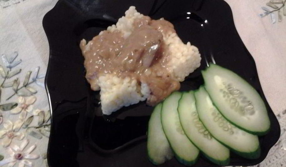 Рецепт куриная печень в яблочно-сметанном соусе