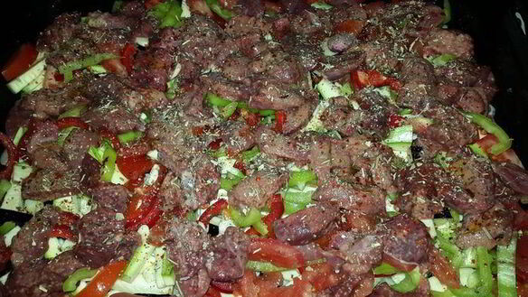 ШАГ 3. куриная печень, запеченная с овощами