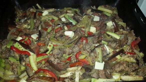 ШАГ 6. куриная печень, запеченная с овощами