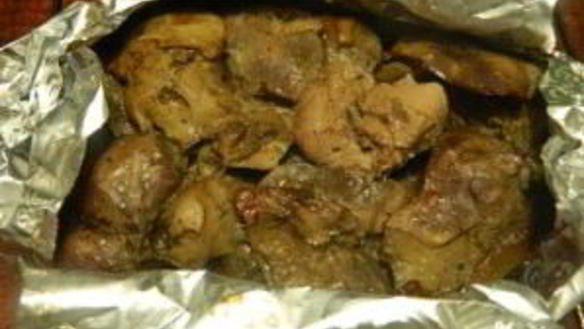 ШАГ 9. куриная печень, запеченная в фольге