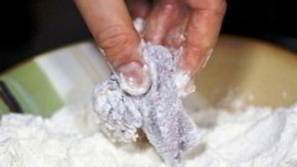 ШАГ 4. куриная печень, жареная с луком