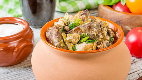 ШАГ 7. куриная печень, жареная с яйцом