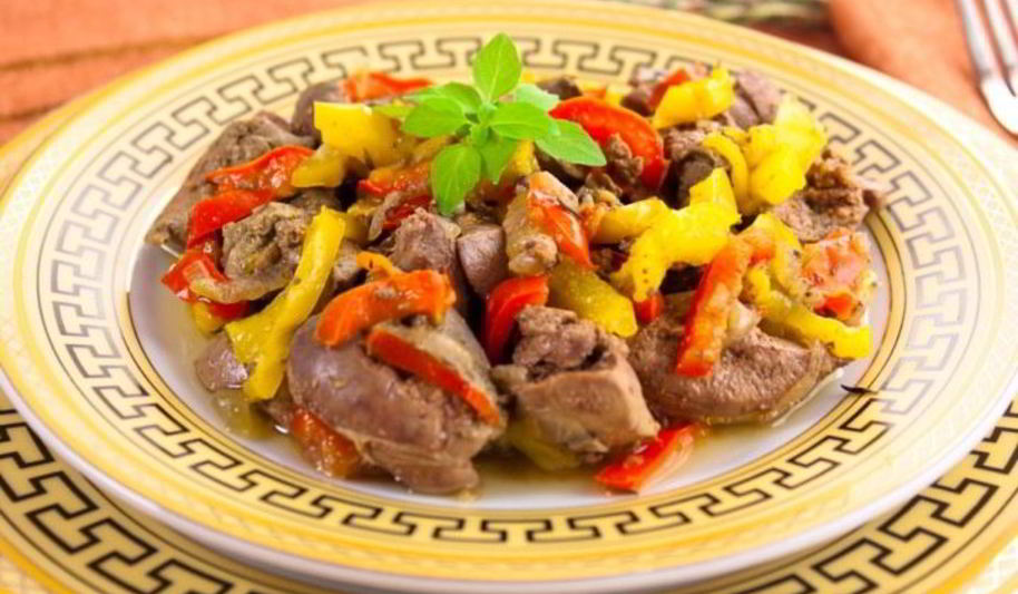 Рецепт куриная печень, жаренная с луком и болгарским перцем