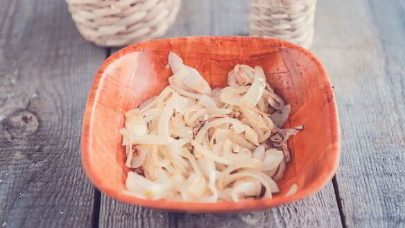 ШАГ 3. куриная печенка с яблоками