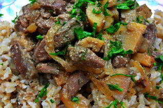 Печень барашка с айвой