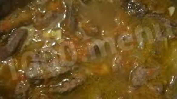 ШАГ 9. печень говяжья тушеная с грибами