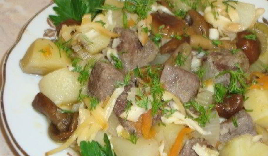 Рецепт печени говяжьей тушеной