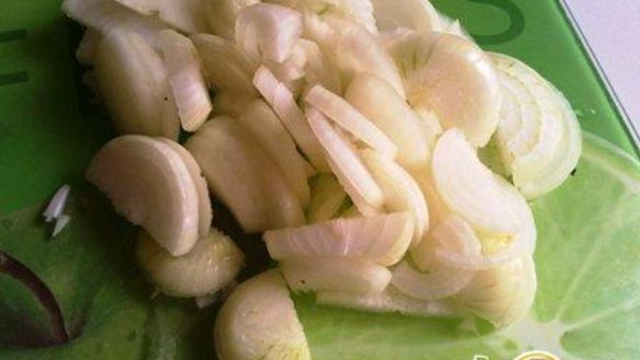 ШАГ 2. печень говяжья в имбирно-сливовом соусе