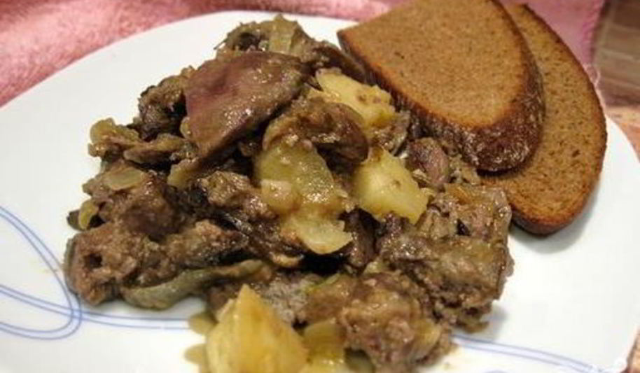 Рецепт печень с луком и яблоками