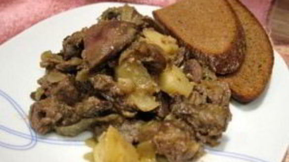 ШАГ 5. печень с луком и яблоками