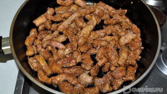 ШАГ 7. печень в сметанно-горчичном соусе