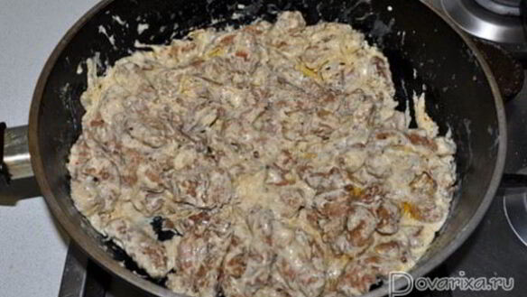 ШАГ 8. печень в сметанно-горчичном соусе
