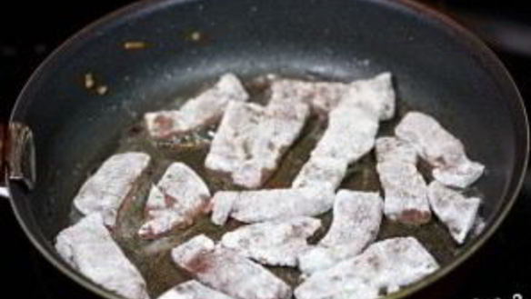 ШАГ 5. печенка с подливкой