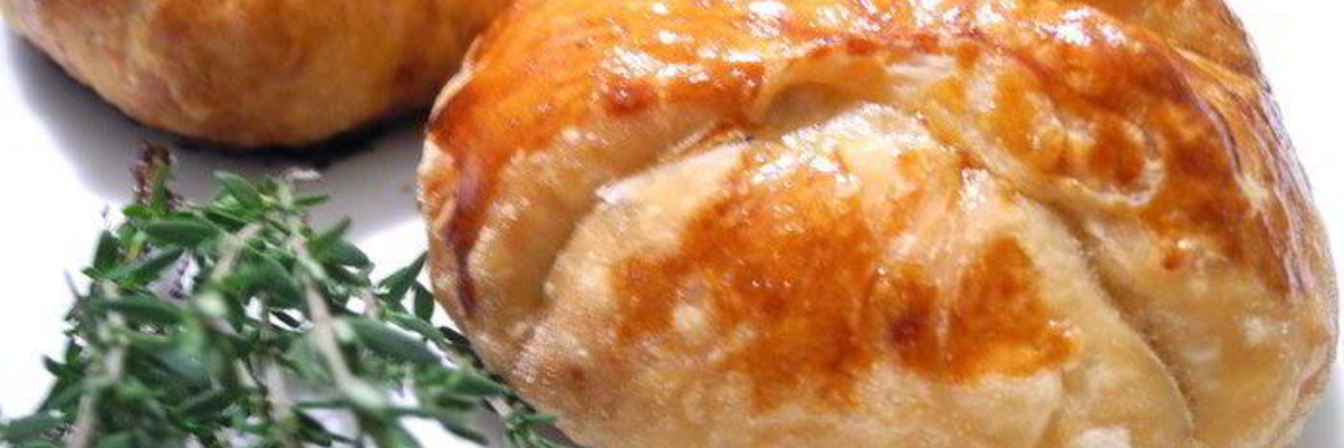 Печенка в кафтане из слоеного теста