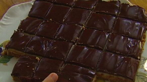 ШАГ 8. печенье в карамели