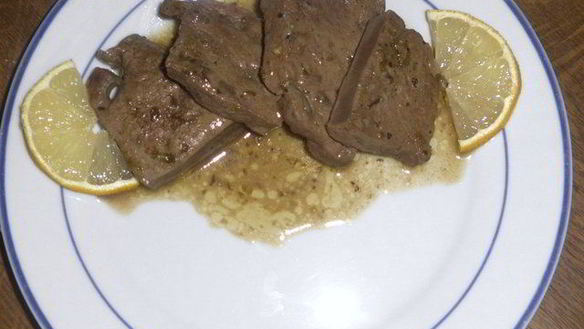 ШАГ 7. сикотакя — печень говяжья с орегано и лимонным соком