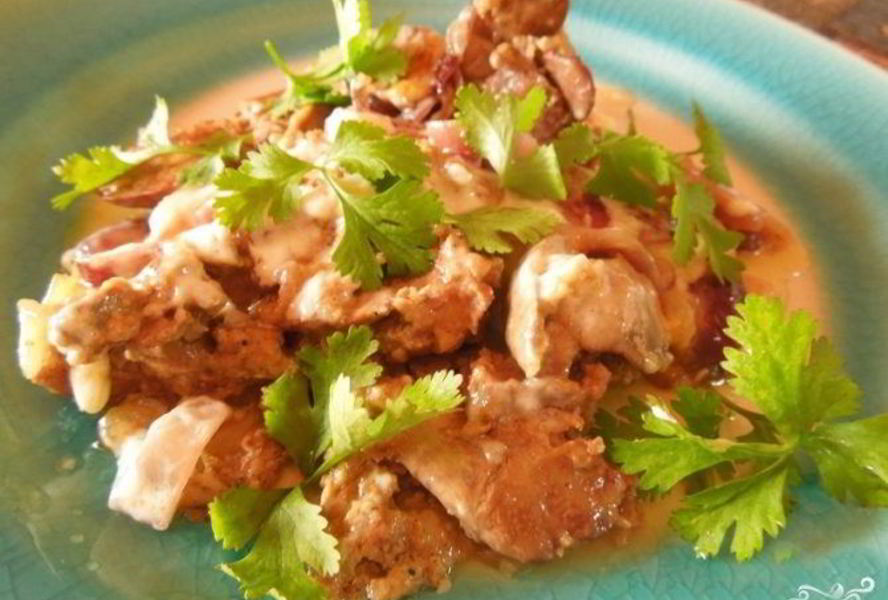 Тушеная куриная печень в мультиварке