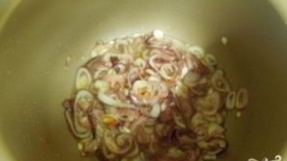 ШАГ 4. тушеная куриная печень в мультиварке