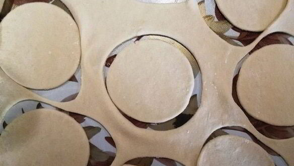 ШАГ 5. хинкали с бараниной и индейкой на пару