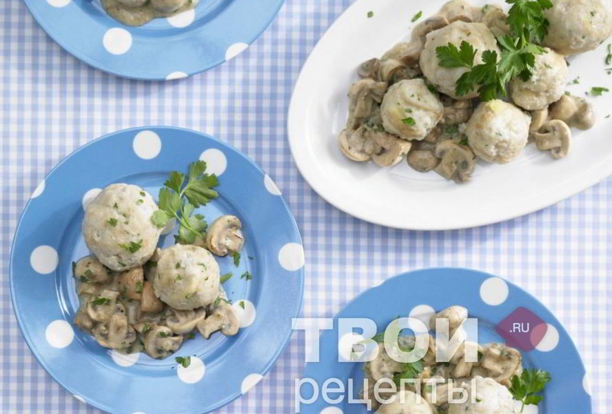 Пельмени с грибами