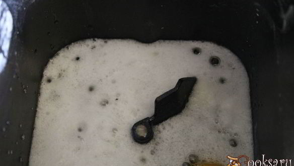 ШАГ 2. пельменное тесто на минеральной воде в хлебопечке