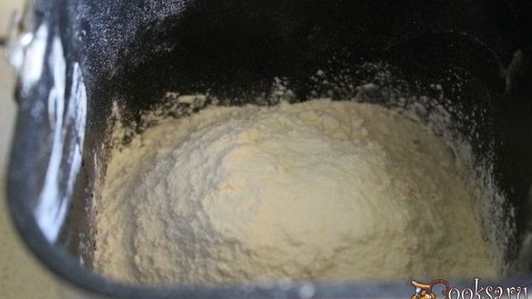 ШАГ 3. пельменное тесто на минеральной воде в хлебопечке