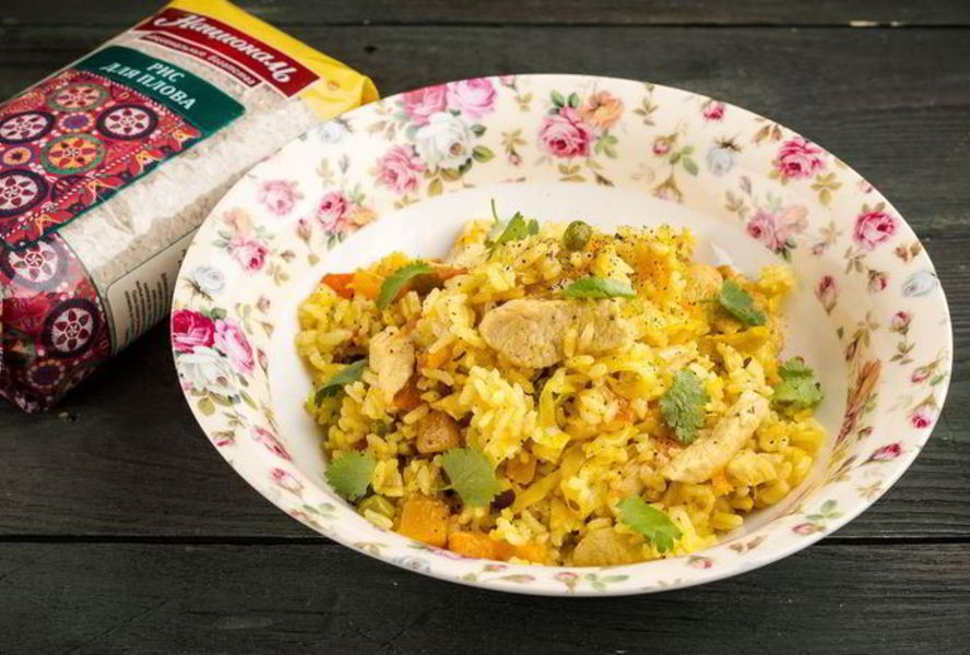 Овощной плов с курицей