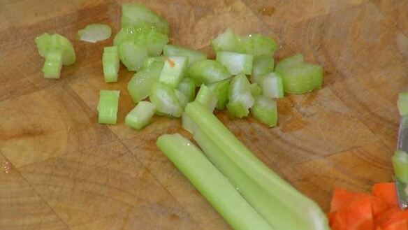 ШАГ 2. пилав с курицей, изюмом и кедровыми орешками