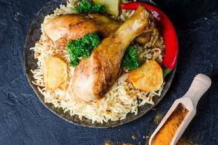 Плов из курицы и картофеля