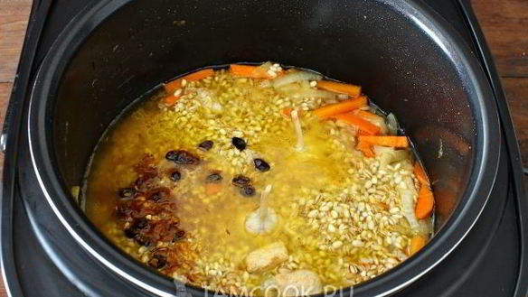 ШАГ 7. плов из перловки в мультиварке