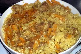 Плов из свинины в утятнице