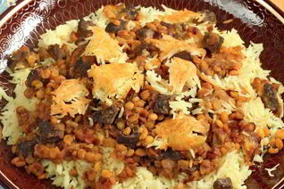 Плов с бараниной и айвой