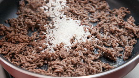 ШАГ 3. плов с фаршем