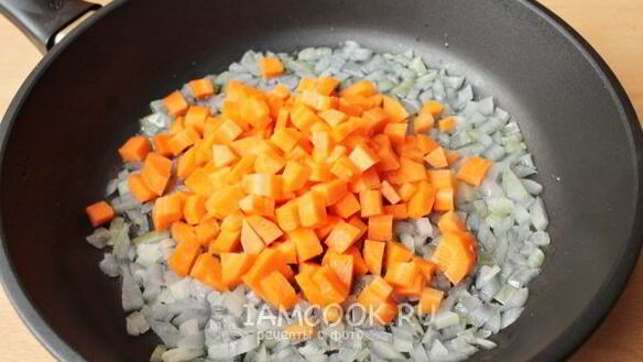 ШАГ 3. плов с говядиной на сковороде